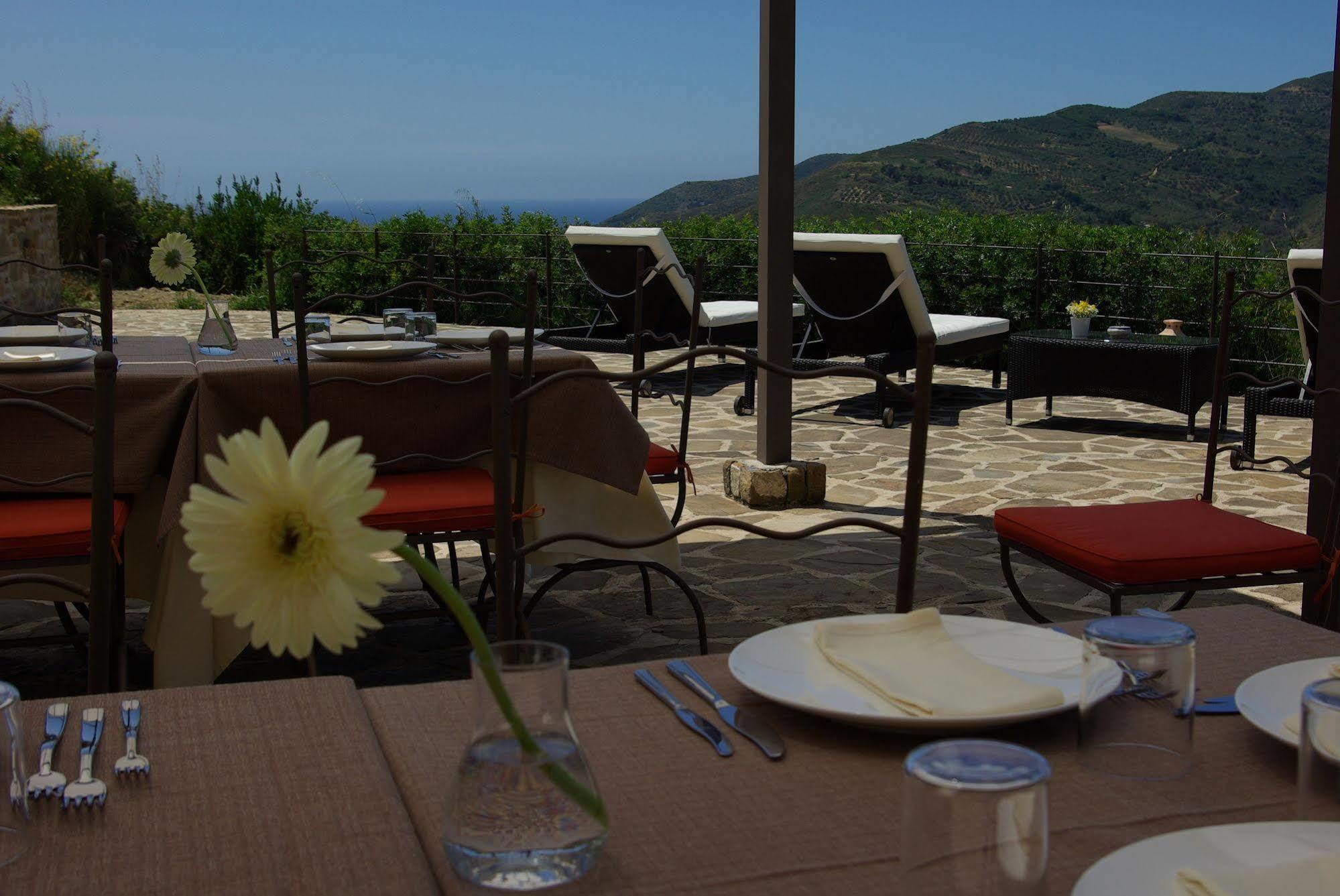 Sulle Onde Della Collina Βίλα Montecorice Εξωτερικό φωτογραφία